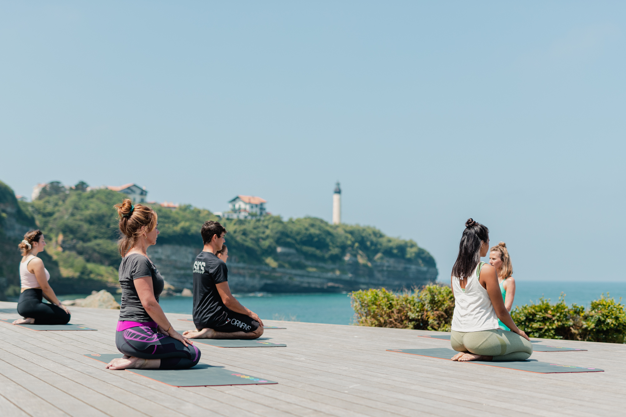 Yoga face à l’Océan avec Anglet Tourisme