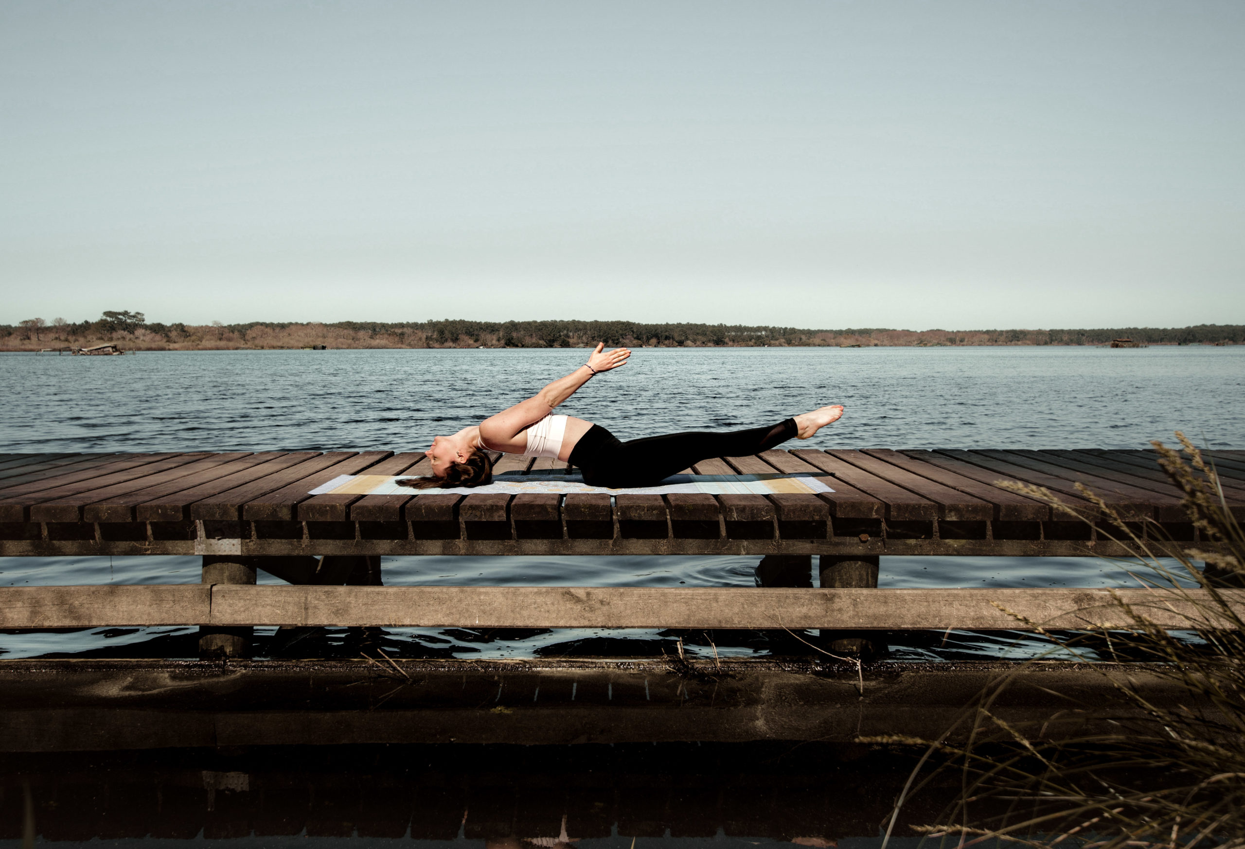 Cours de yoga au lac d’Hossegor